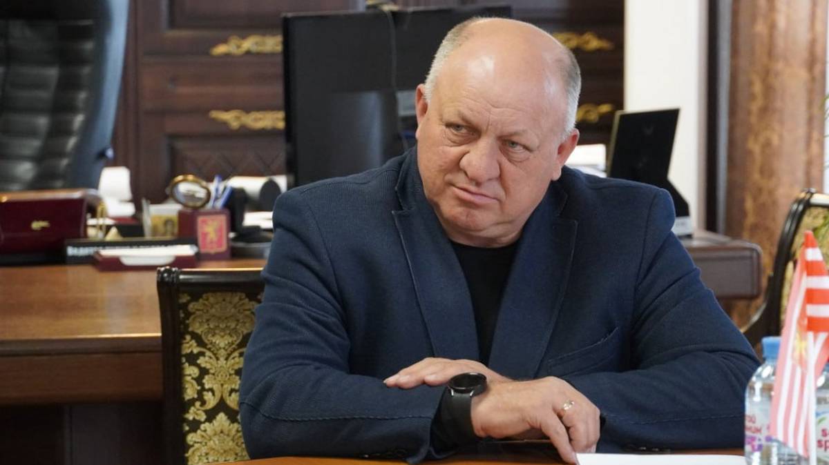 Адвокат Даниил Лунев пояснил, какое наказание грозит экс-мэру Керчи Брусакову